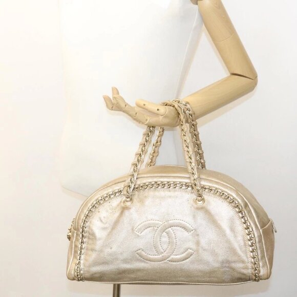 CHANEL Grained Calf Skin Tote Bag Leather White CC Auth 28380A - Picture 3 of 16